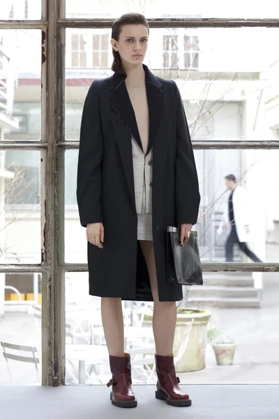 Look 3